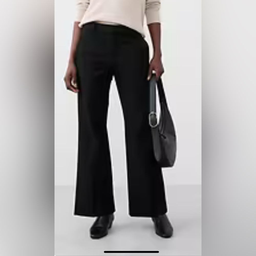 Banana Republic Women's Black Trousers